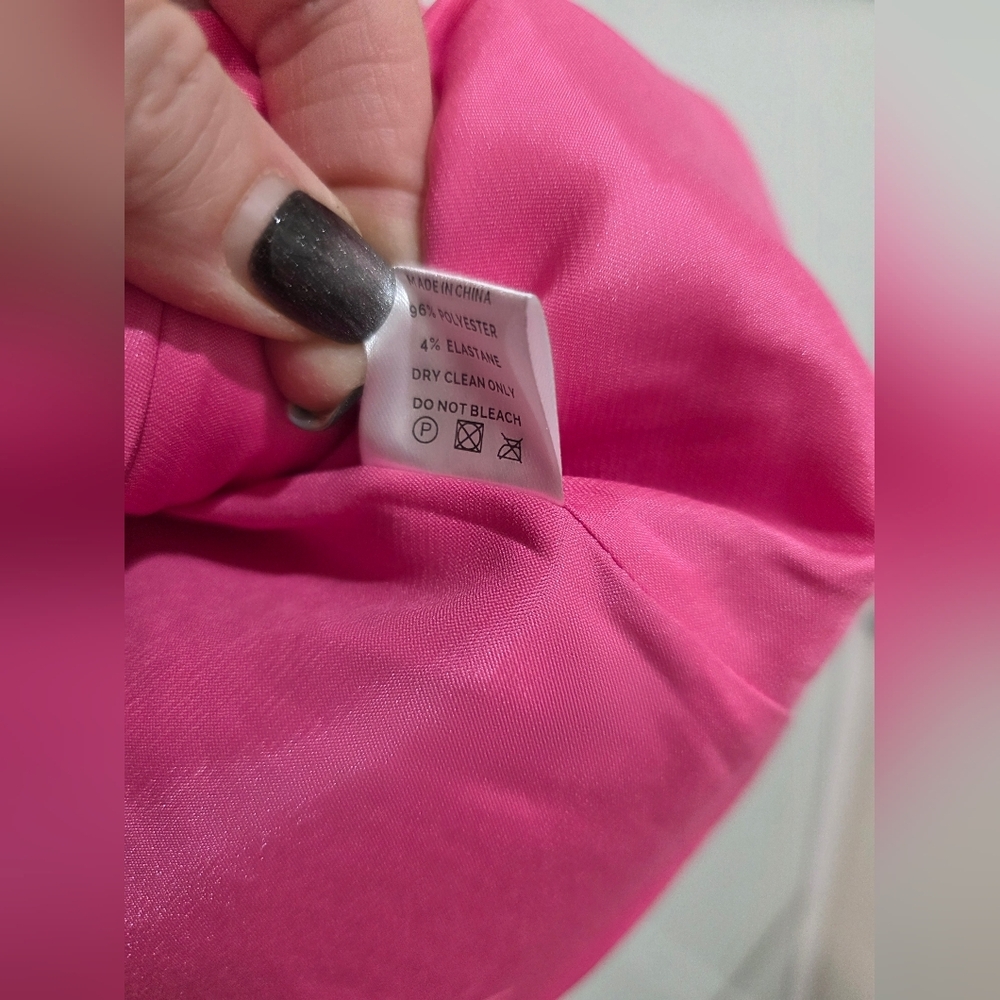 SLA The Label Pink Tailored Blazer – Chic Statement Piece - Picture 14 of 16